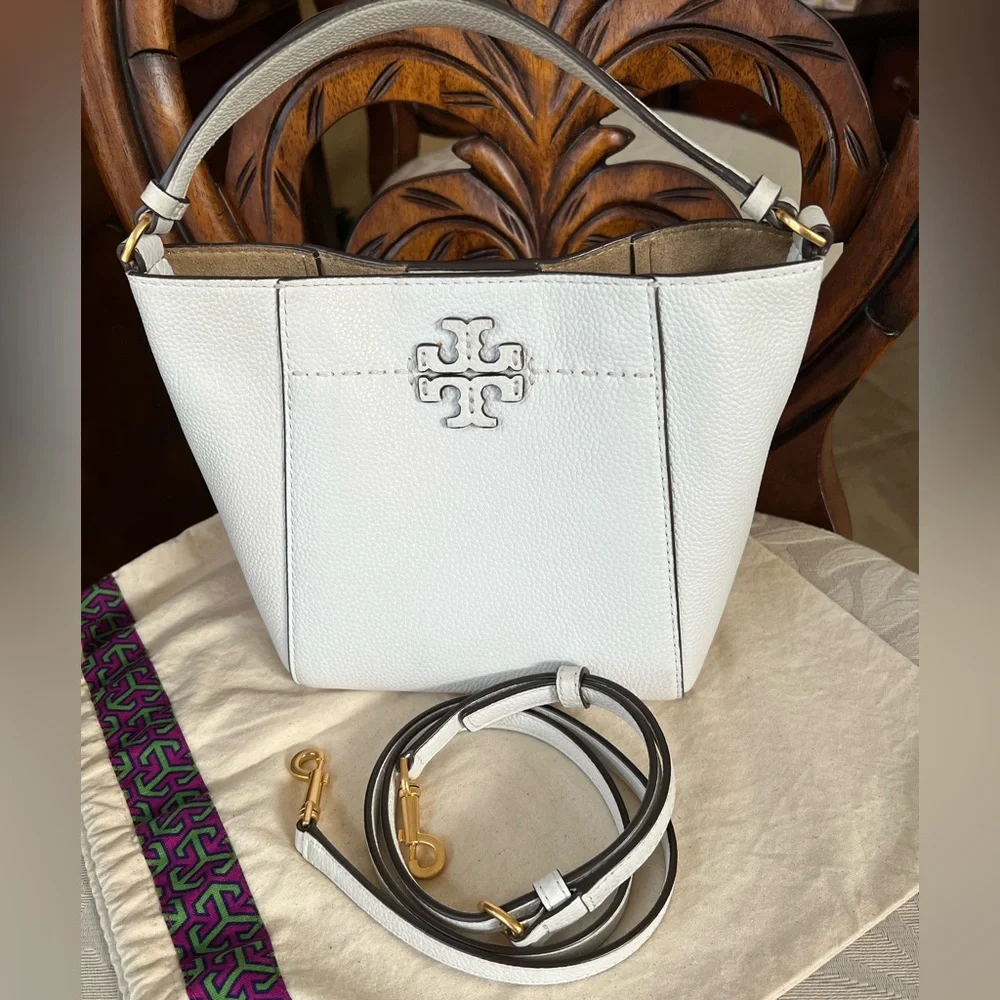 TORY BURCH White Mcgraw Bucket with Cross Body Strap & Dust bag